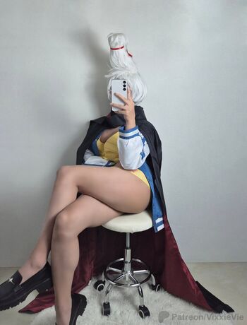 VixxieVie Content