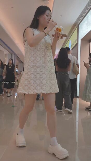 Voyeur Asian Pissing Toilet &Amp; Upskirts Only