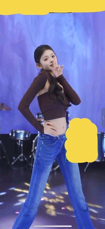 Voyeur Asian Pissing Toilet &Amp; Upskirts Only