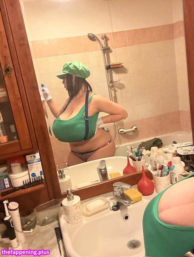 Mxmmytina / Vvalentinabonetalli Photo OnlyFans Nu #197