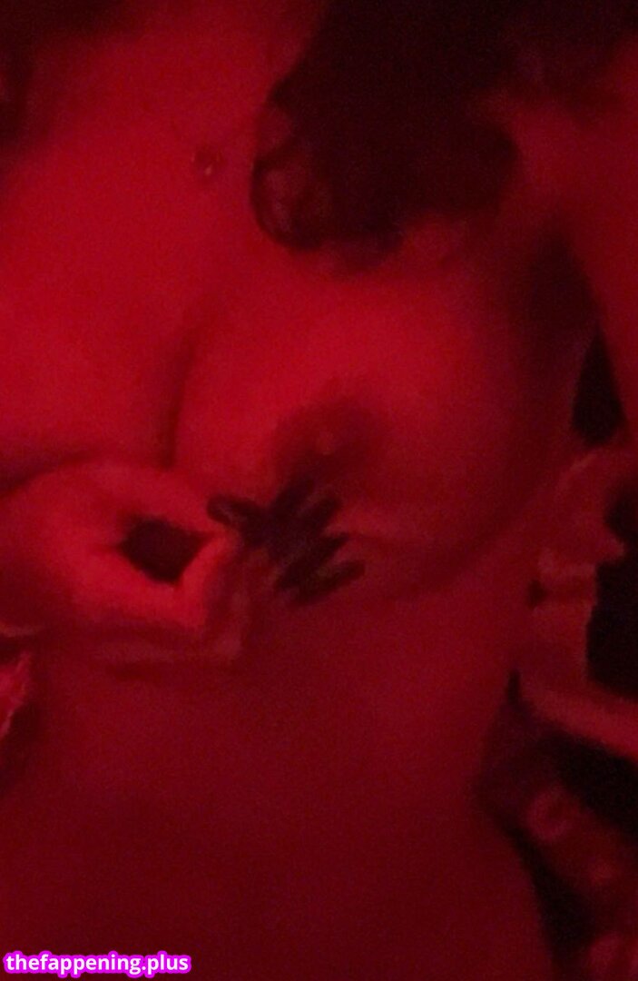 https: / vixzi / vveowx 누드 OnlyFans 사진 #19