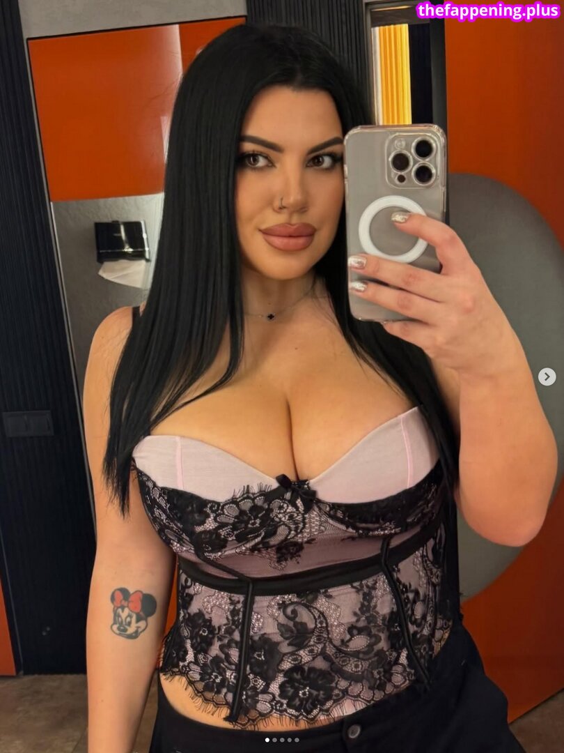 vvv.k_s / vvv.k_s7 Fotografie OnlyFans Dezbrăcată #1