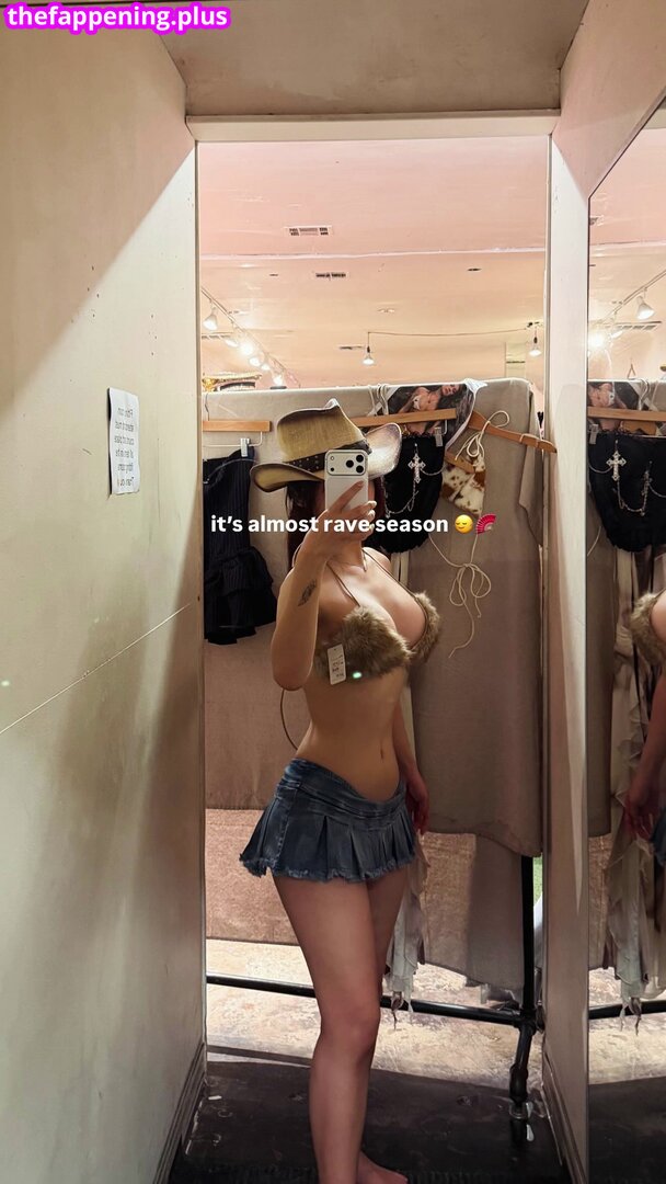 Waifuo / Ahra / ahrarei