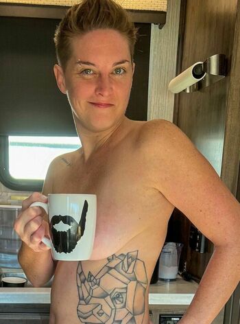 Wandering RV Babe
