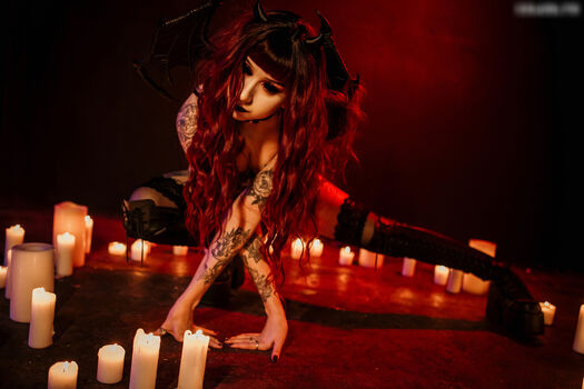 WatchGirlsPlay