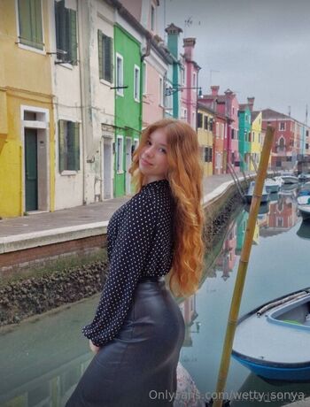 wetty_sonya