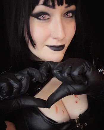 WhisperingPizza ASMR