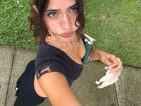 Whoreonica