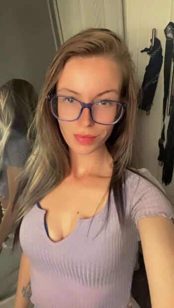 Whosthagirl
