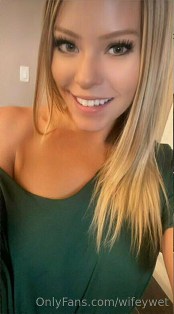 wifeywet