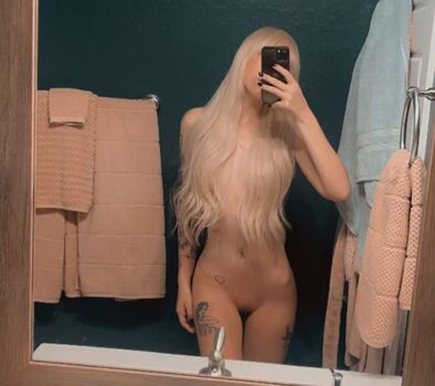 Women With Long Torso