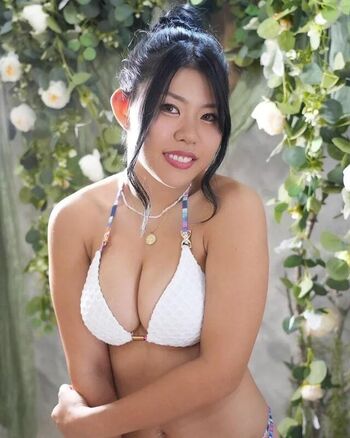 WomenJoshi