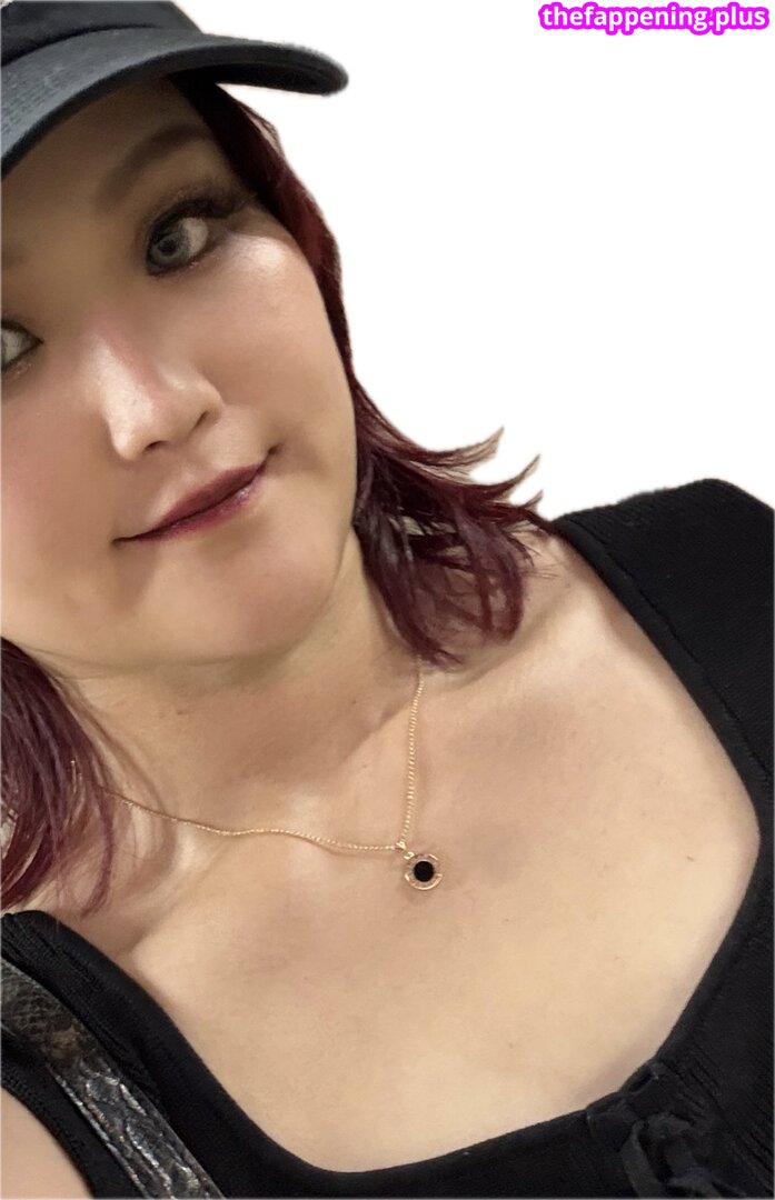 WomenJoshi