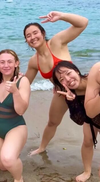 WomenJoshi