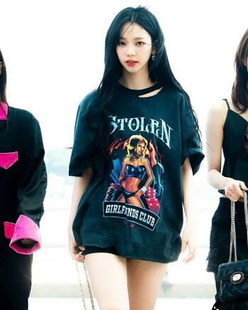 WomenK-pop