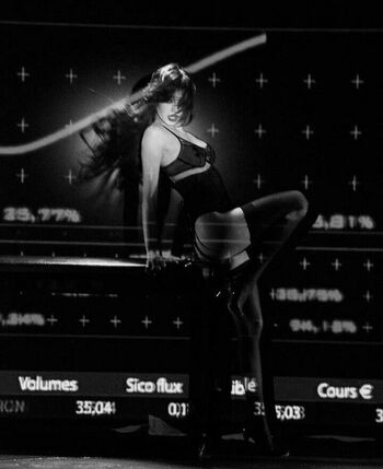 WomenK-pop