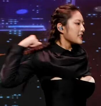 WomenK-pop