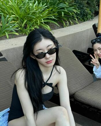 WomenK-pop