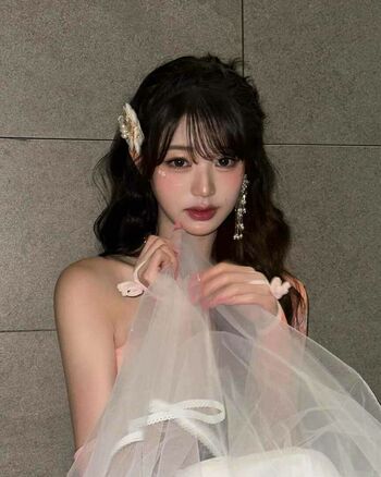 WomenK-pop