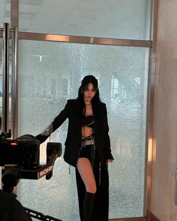 WomenK-pop