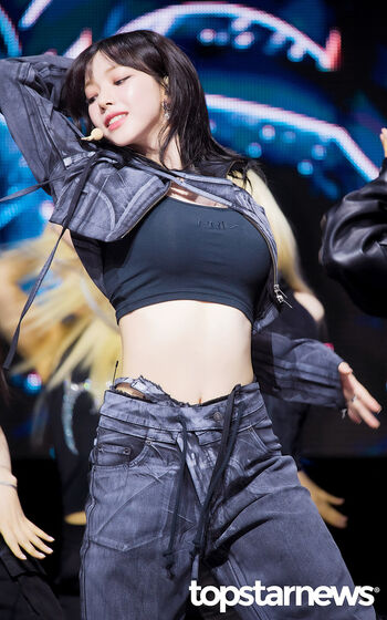 WomenK-pop