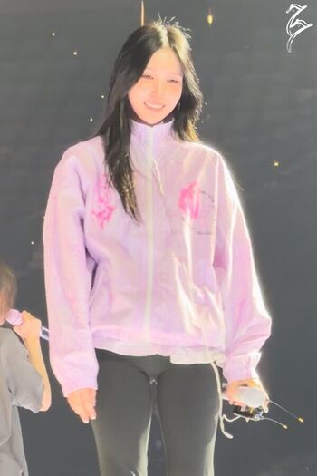 WomenK-pop