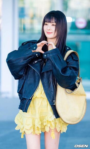WomenK-pop