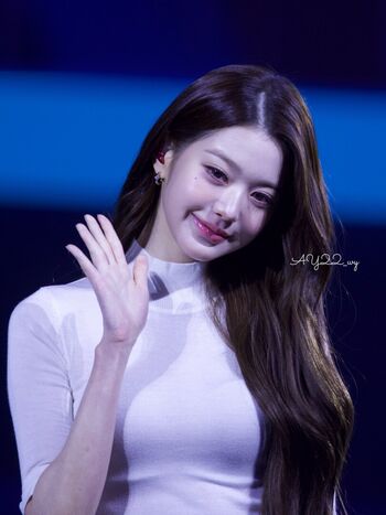 WomenK-pop