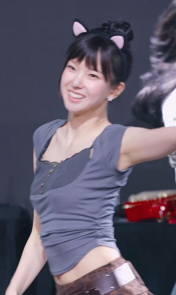 WomenK-pop