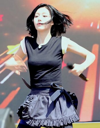 WomenK-pop