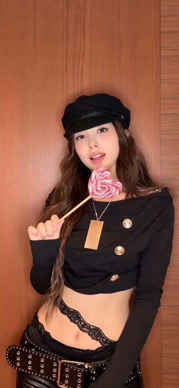 WomenK-pop