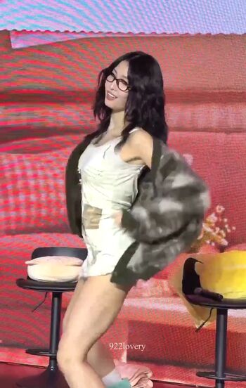 WomenK-pop