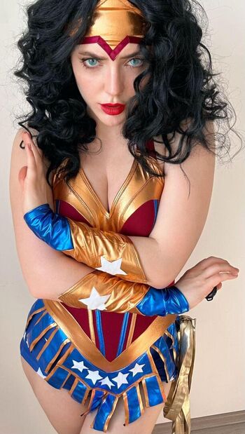 Wonder Woman Cosplay