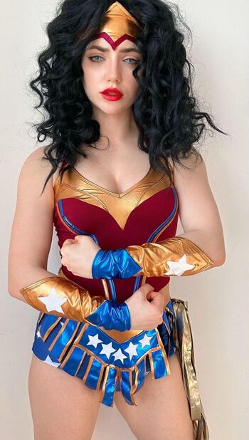 Wonder Woman Cosplay