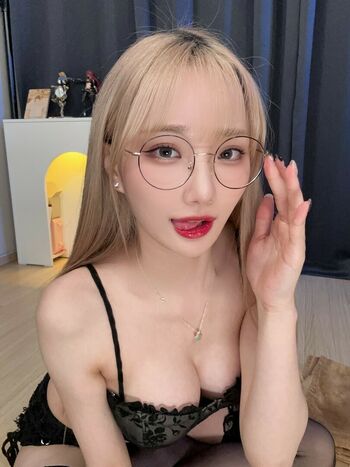 Woojungx4