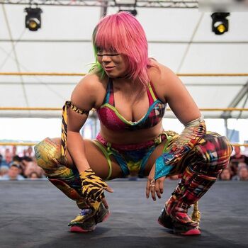 WWE Asuka