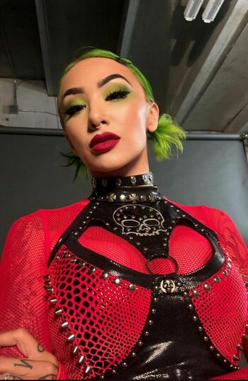 WWE Shotzi