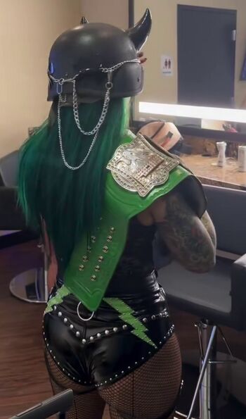WWE Shotzi