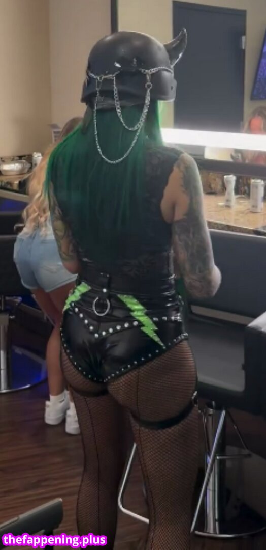 Shotzi Blackheart / ShotziWWE / WWE Shotzi Фото оголеного OnlyFans #420
