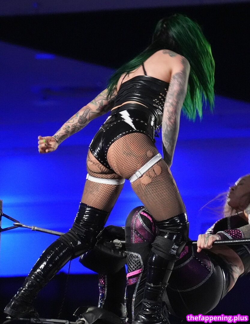 Shotzi Blackheart / ShotziWWE / WWE Shotzi Foto OnlyFans Desnuda #423