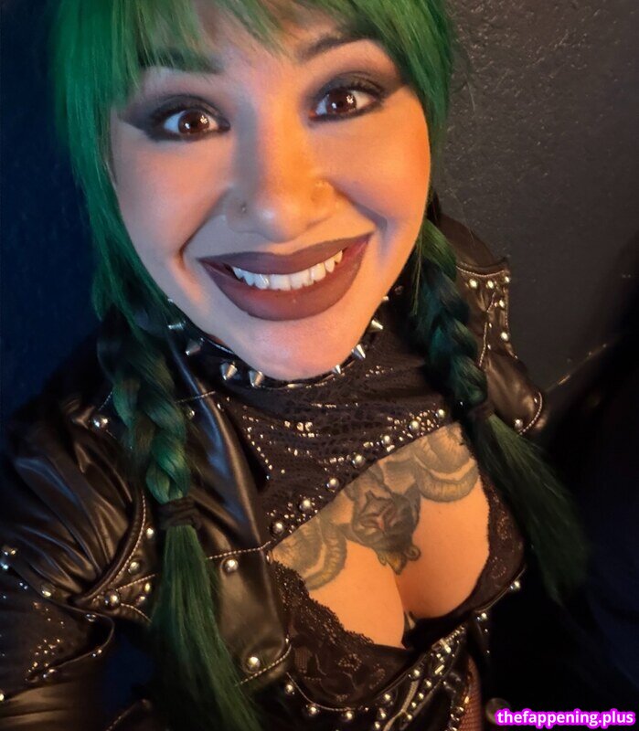 Shotzi Blackheart / ShotziWWE / WWE Shotzi नग्न OnlyFans फोटो #493