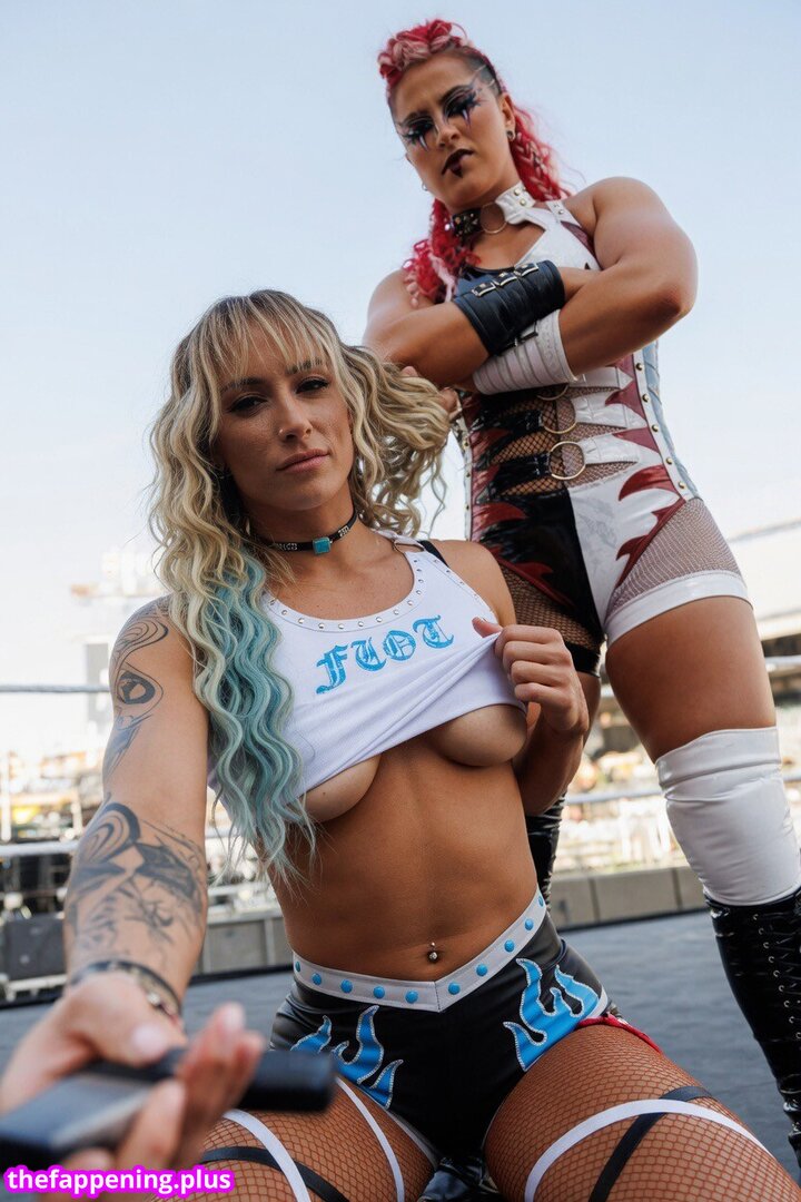 SolRucaWWE / Wwe Sol Ruca / https: / solrvca Foto OnlyFans Desnuda #223