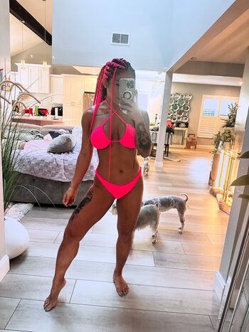 WWE Xia Li