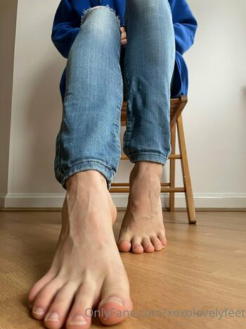 xoxolovelyfeet