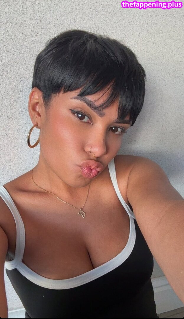 Xtacey, Stacey Africa