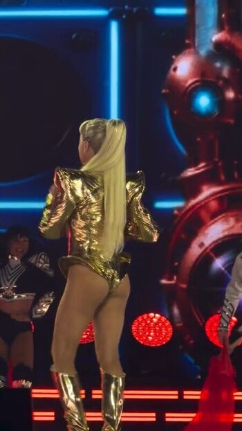 Xuxa Meneghel