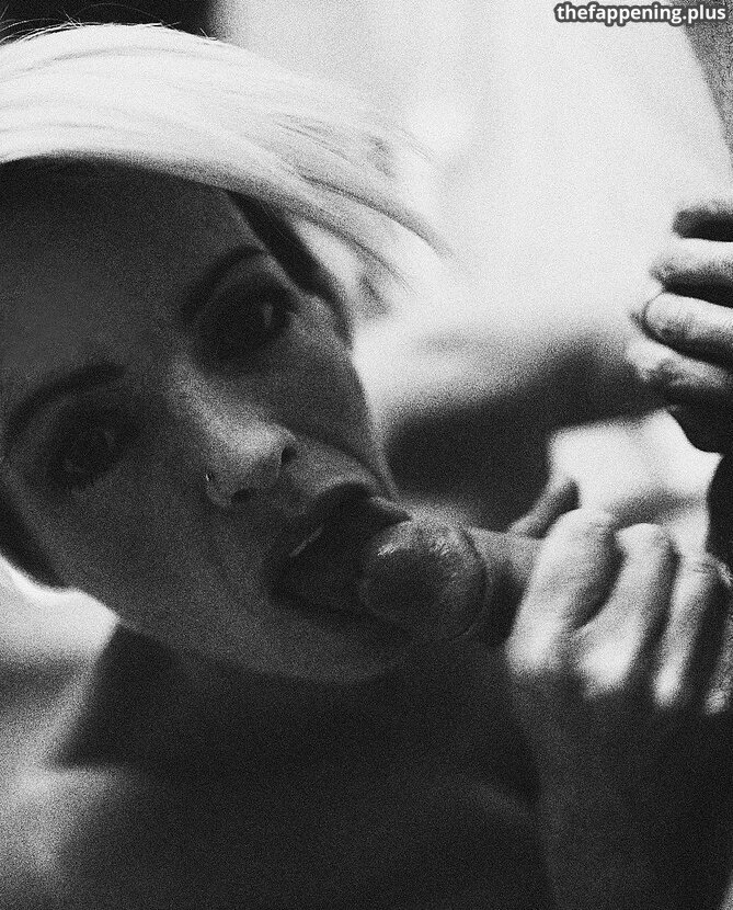 Xxc Φωτογραφία Γυμνών OnlyFans #10