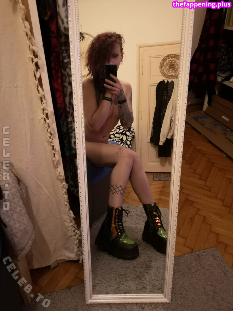 afochdi_juls / nacktkatzee / xxdijulsxx 누드 OnlyFans 사진 #12