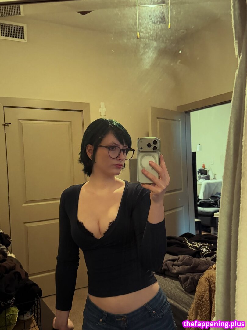 xxiluvkittyz Foto OnlyFans Nua #3