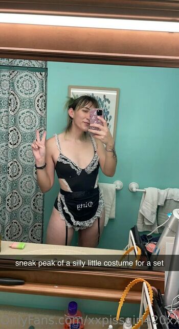 xxpissgirl420xx
